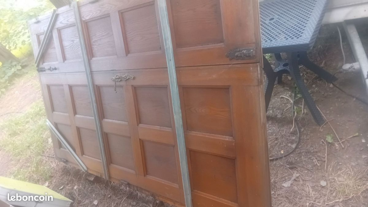 Vend porte en chêne massif (image 1)