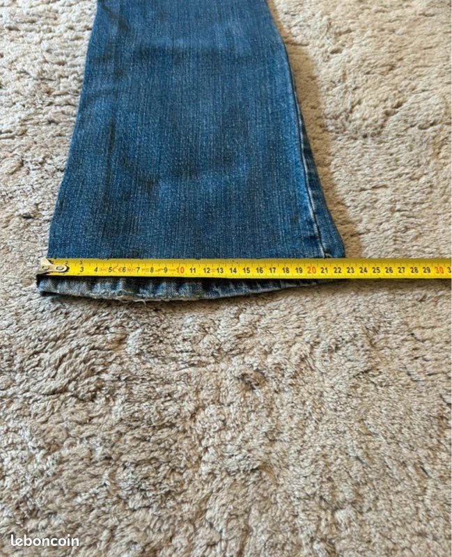 (522) Levi's 518 Jean femme évasée bleu taille W24 L30 (image 9)