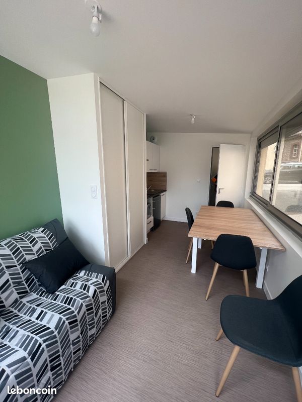 Appartement 1 pièce 17 m² · à Laval · 17 m² · 400 €/mois