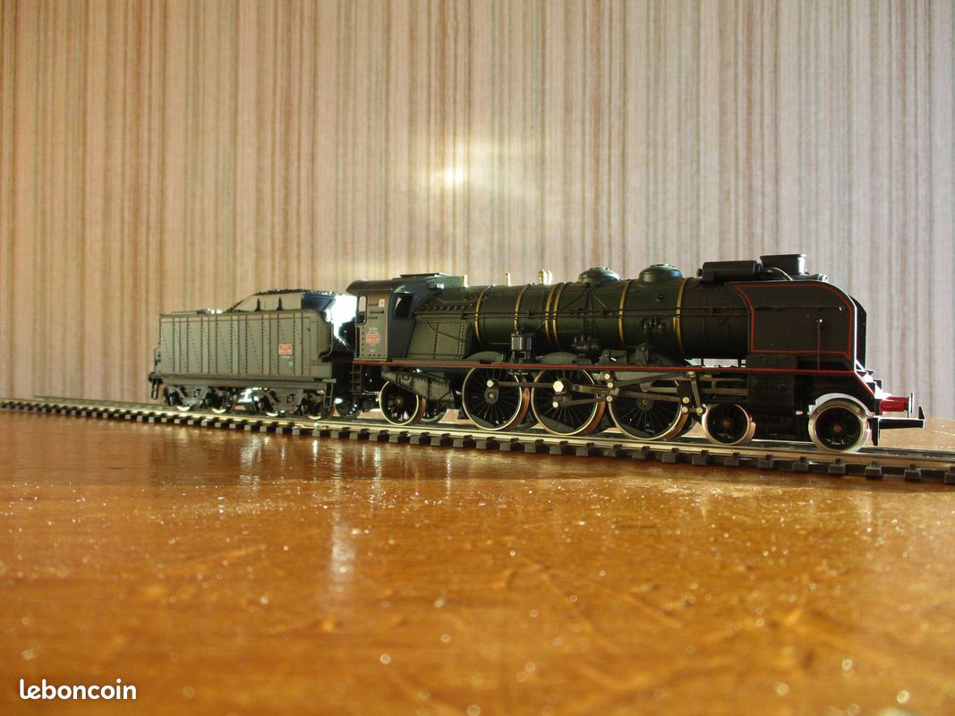 JOUEF LOCOMOTIVE VAPEUR 231 K 72 DIJON SANS