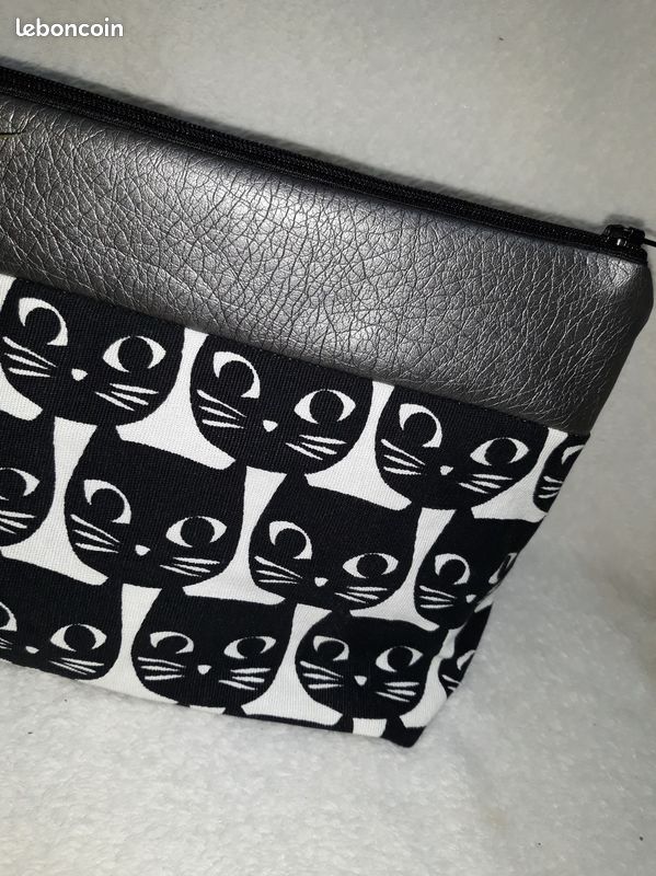Trousse de toilette " miaou " 27 X 19 cm (image 3)