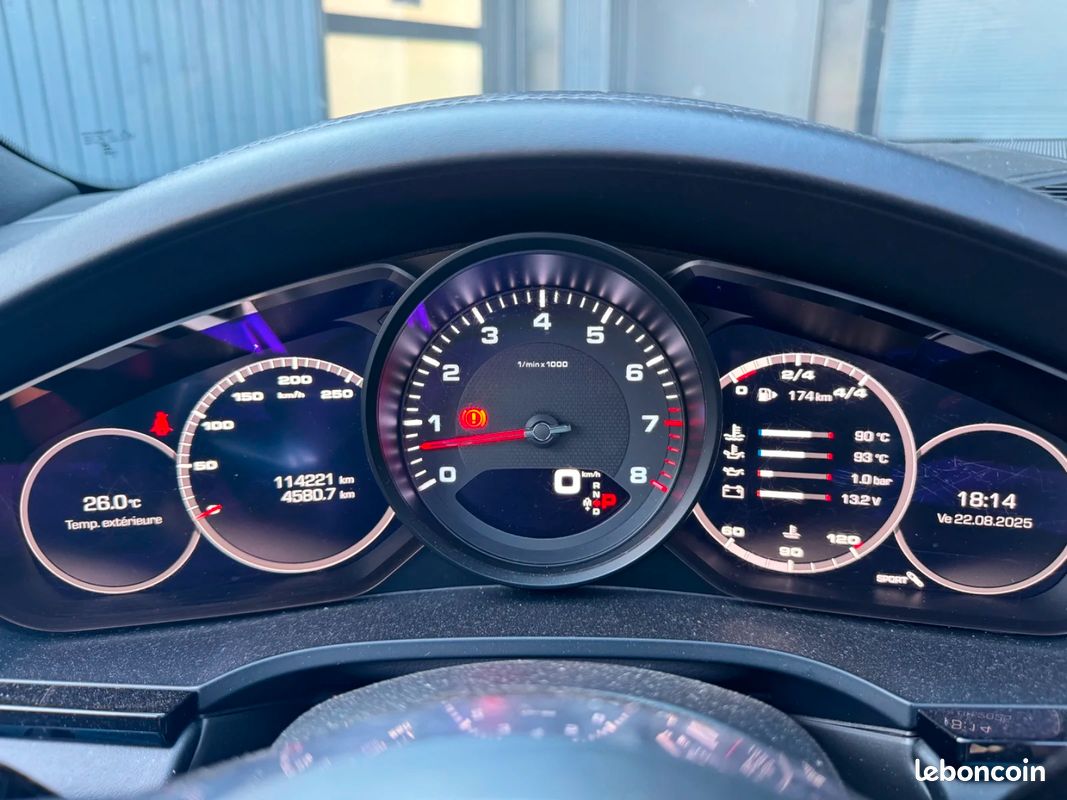 PORSCHE CAYENNE 3.0 V6 340 ch Tiptronic BVA S I Garanție I Suivi Porsche (image 29)