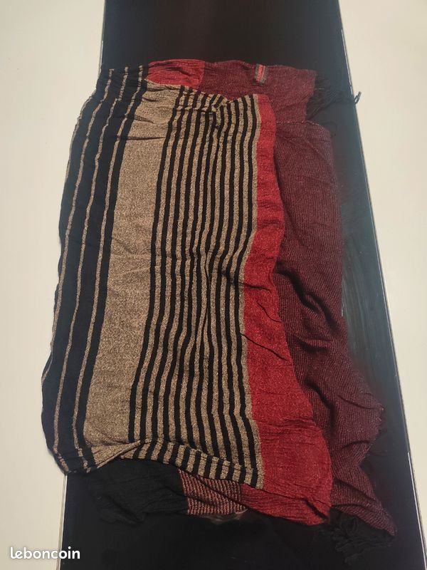 Foulard Armand Thiery (image 1)