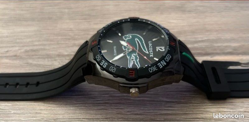 Montre Lacoste jamais portée (image 4)