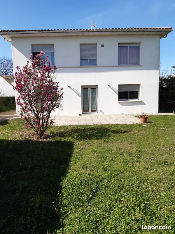 Appartement 7 pièces 176 m² · à Mérignac · 176 m² · 309 000 €