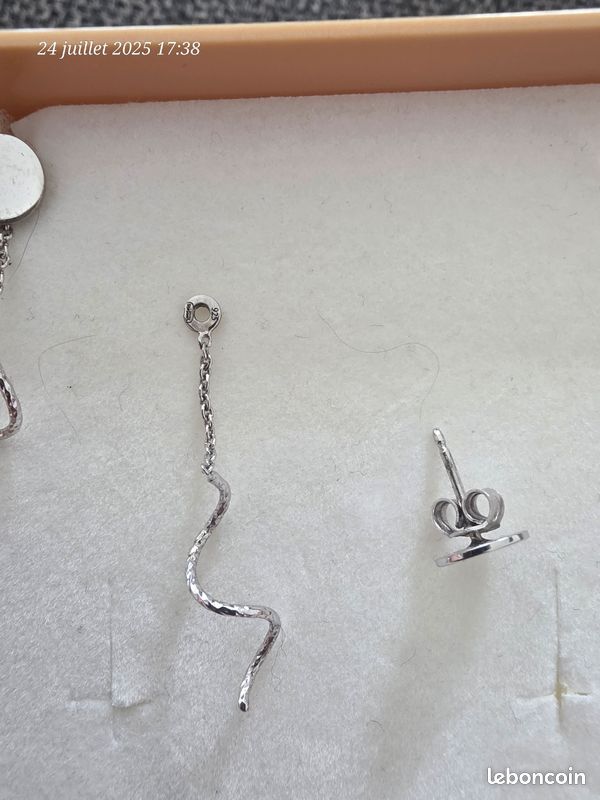 Boucle d'oreille femme (image 3)