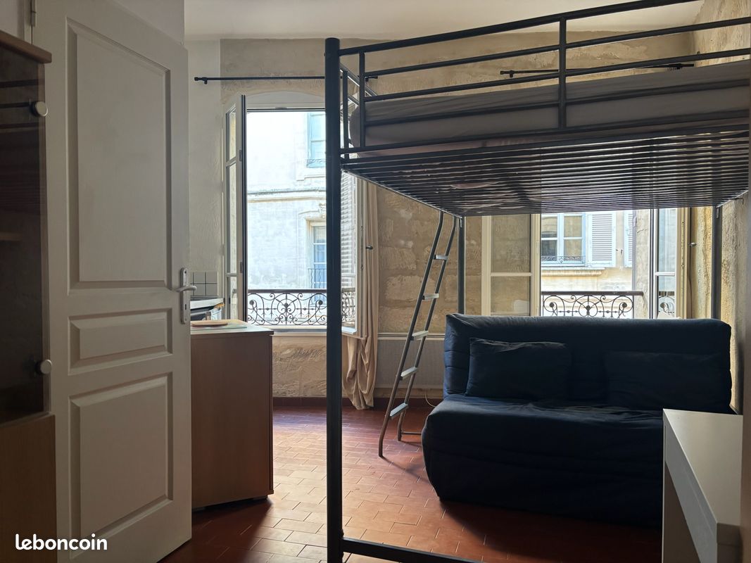 Appartement 1 pièce 18 m² · à Avignon · 18 m² · 400 €