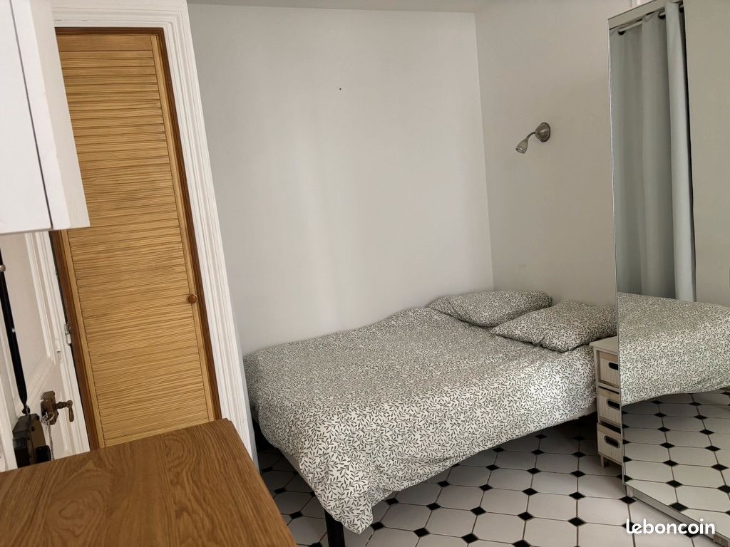 Appartement 1 pièce 17 m² · à Paris · 17 m² · 830 €/mois