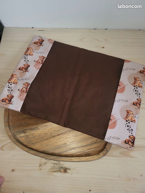 Vend protège carnet de santé (image 2)