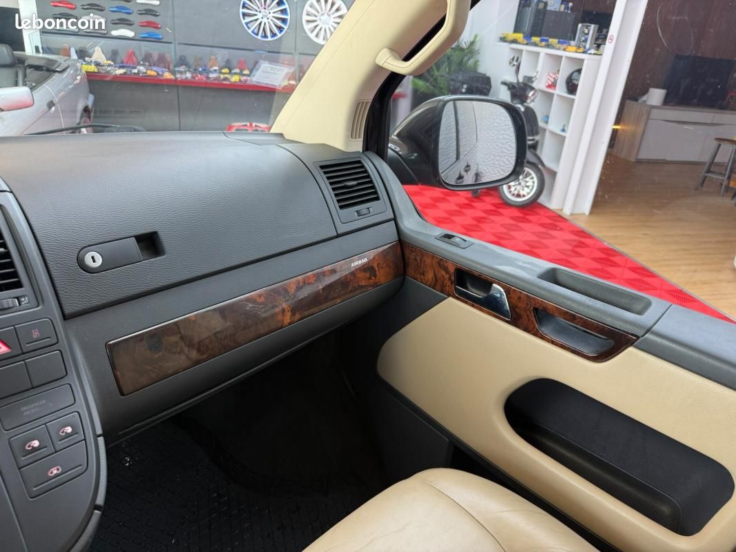 Volkswagen T5 Multivan 2.0 BiTDi 180 CV. 16V DSG7 7 PLACES MOTEUR NEUF (image 15)