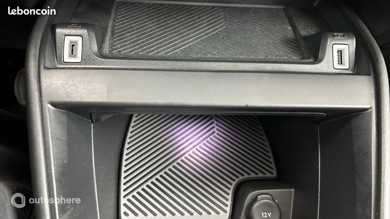 Citroen C4 PureTech 130ch S&S Shine (image 20)