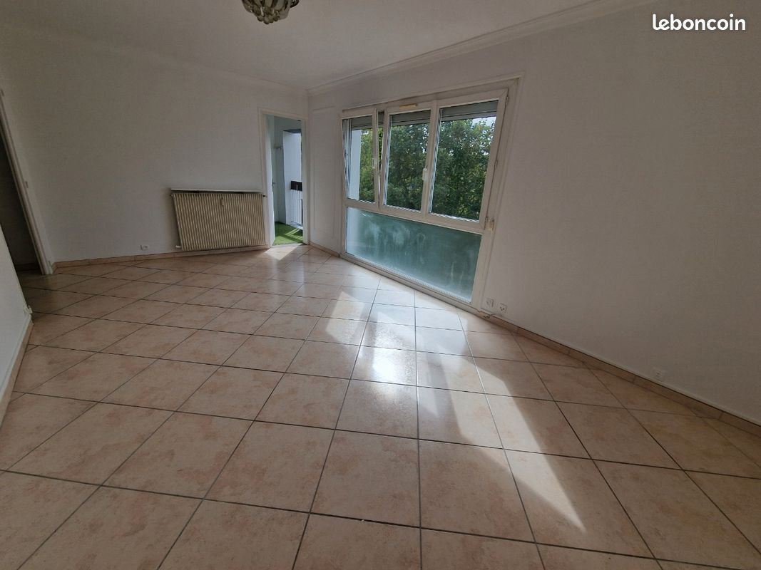 Appartement 4 pièces 77 m² · à Déville-lès-Rouen · 77 m² · 130 000 €