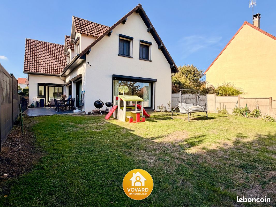 Maison 5 pièces 190 m² · à Domont · 190 m² · 685 000 €