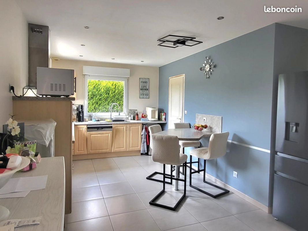Maison 4 pièces 101 m² · à Caëstre · 101 m² · 332 000 €