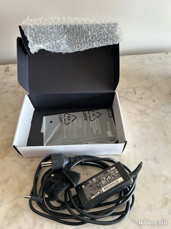 Chargeur adaptateur ordinateur portable (image 1)