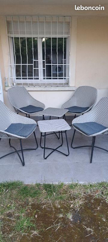 Salon de jardin (image 1)
