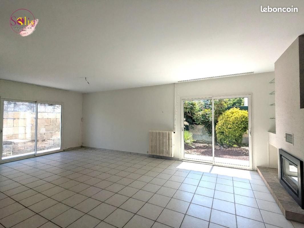 Maison 6 pièces 165 m² · à Cognac · 165 m² · 1 235 €