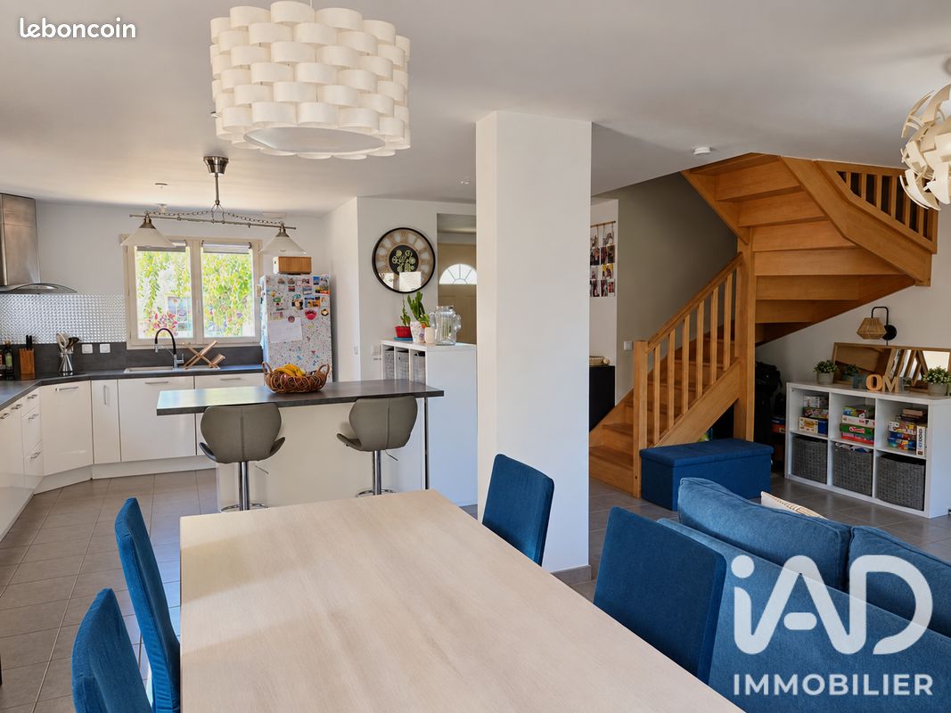 Maison 5 pièces 108 m² · à Chaleins · 108 m² · 292 000 €