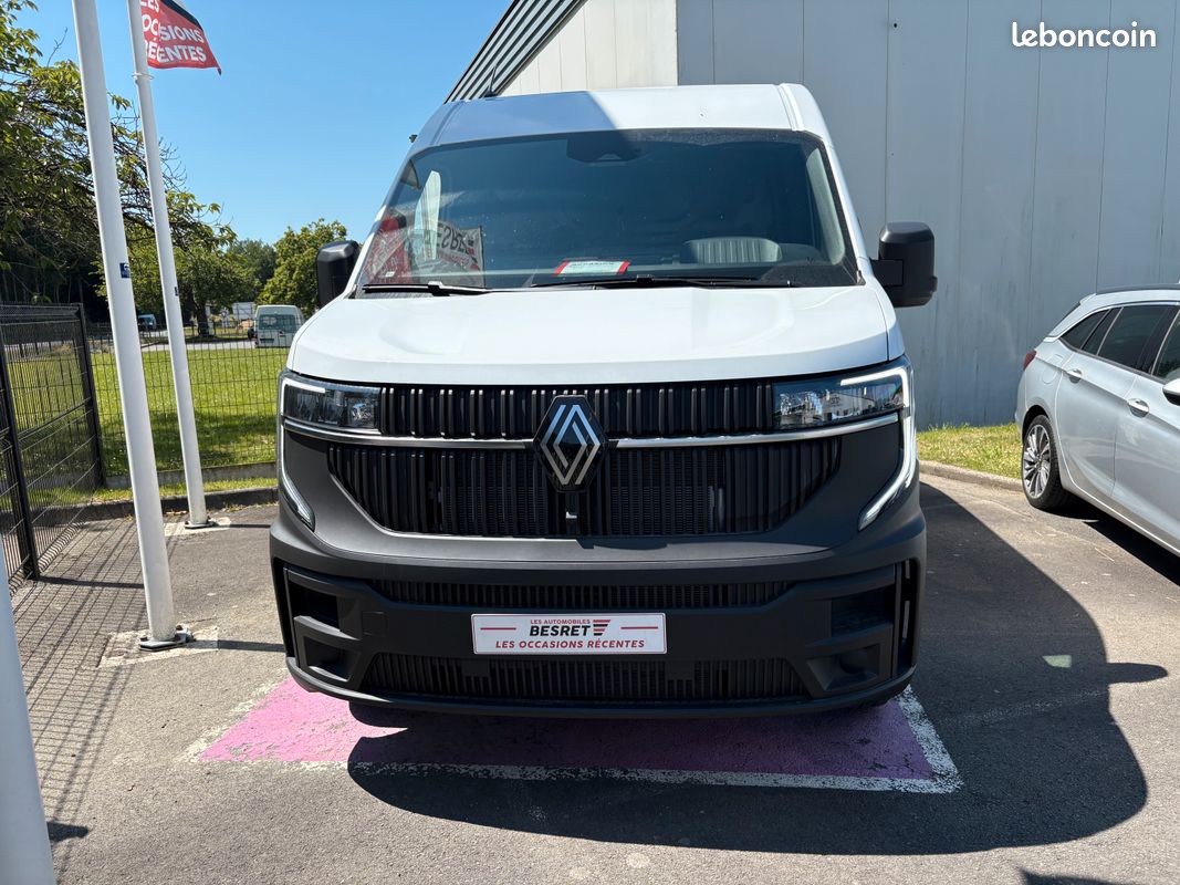 Renault MASTER IV L2H2 FWD FG ADVANCE 3T5 Blue dCi 150 ch (image 2)