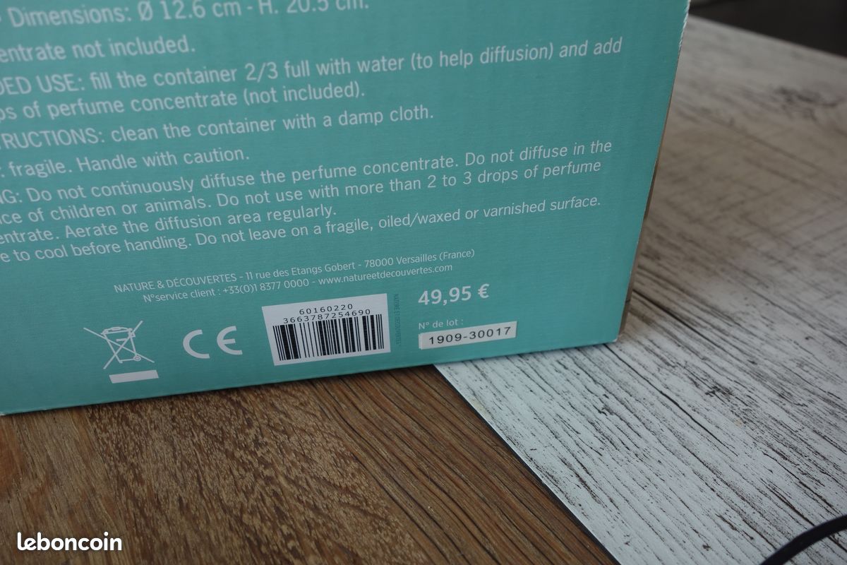 Diffuseur de parfum électrique lumineux Arafura Nature et découvertes - Neuf (image 5)