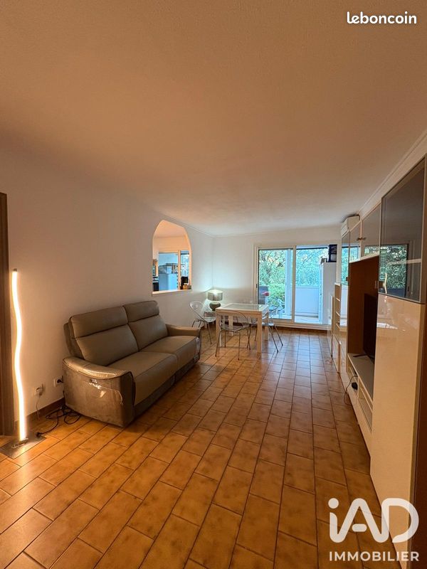 Appartement 3 pièces 65 m² · à Carros · 65 m² · 1 150 €/mois