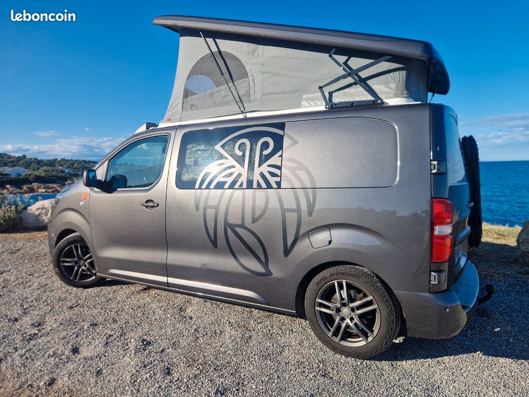 Van aménagé Vangear Citroën jumpy 150cv avec Grip control (image 1)