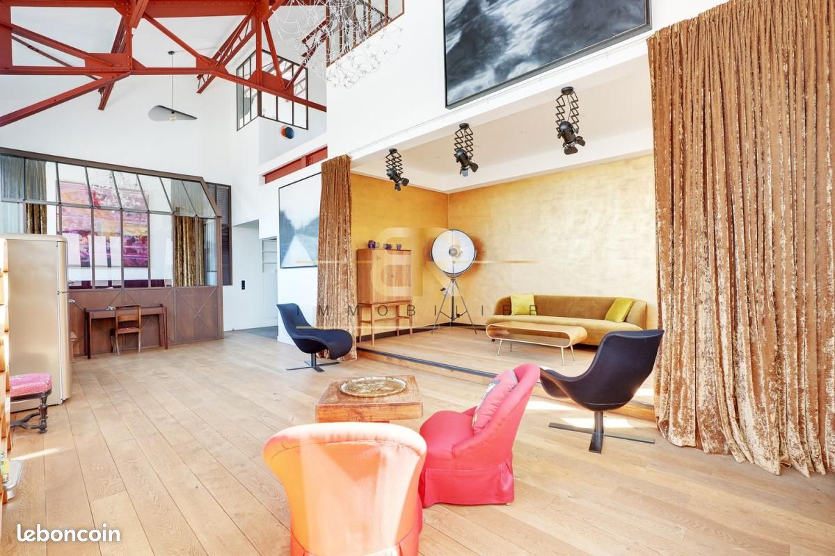 Appartement 5 pièces 149 m² · à Pantin · 149 m² · 1 050 000 €