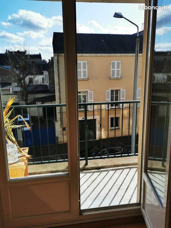 Appartement 2 pièces 47 m² · à Orléans · 47 m² · 690 €