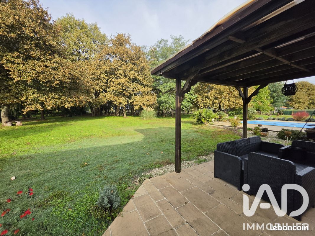 Maison 6 pièces 172 m² · à Queyrac · 172 m² · 345 000 €