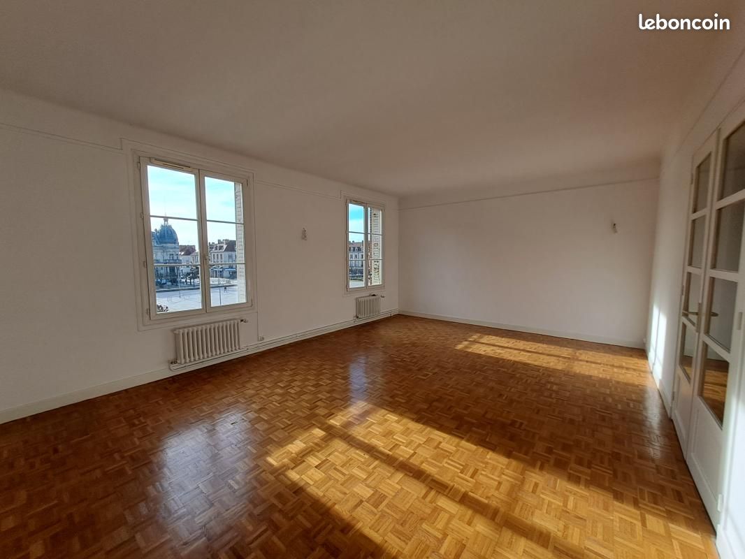 Appartement 2 pièces 79 m² · à Vitry-le-François · 79 m² · 740 €