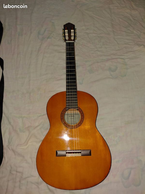 Guitare YAMAHA C 40pour enfants (image 4)