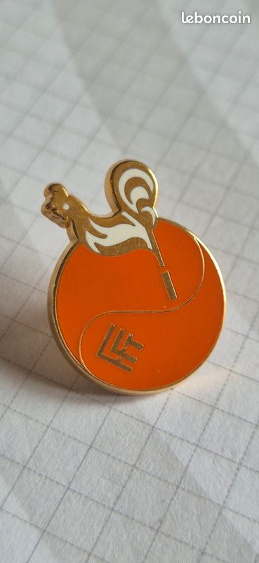 PIN'S PINS PIN Enamel 40 Sport FÉDÉRATION FRANÇAISE DE TENNIS FFT Vert EUR 2,20 - FR