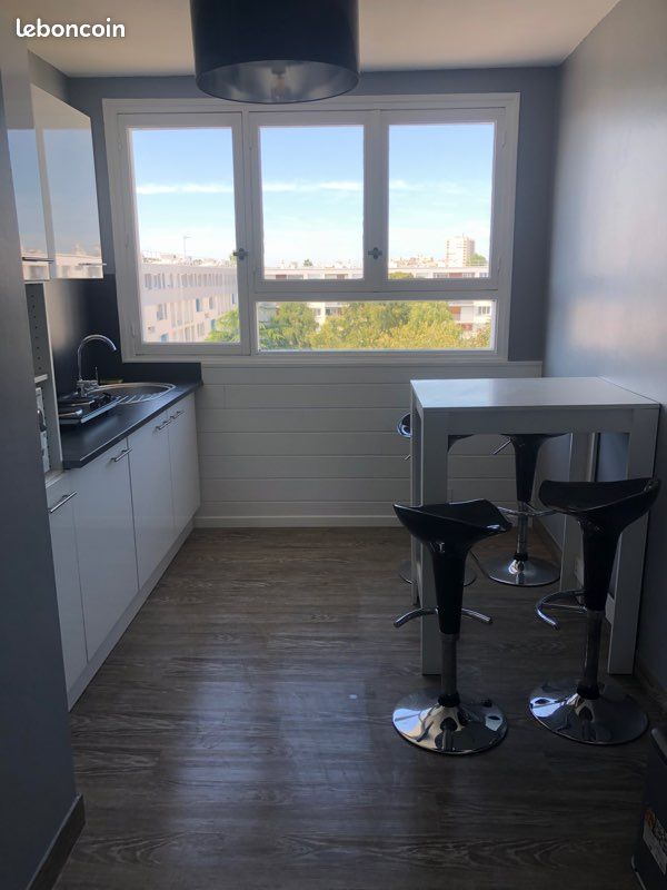 Appartement 2 pièces 38 m² · à Laval · 38 m² · 470 €/mois