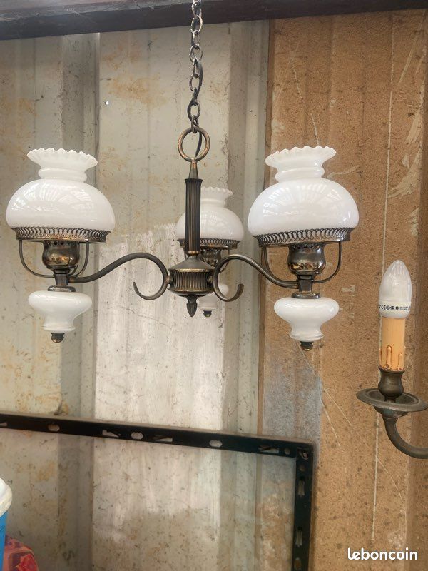 Lustre (image 2)