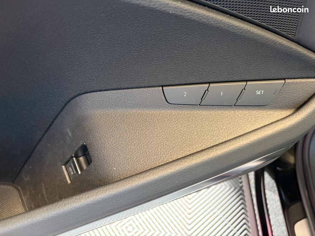AUDI E-TRON 55 quattro 408 ch Avus Extended / Garantie Batterie 8 ans / Garantie Constructeur 7 ans (image 21)