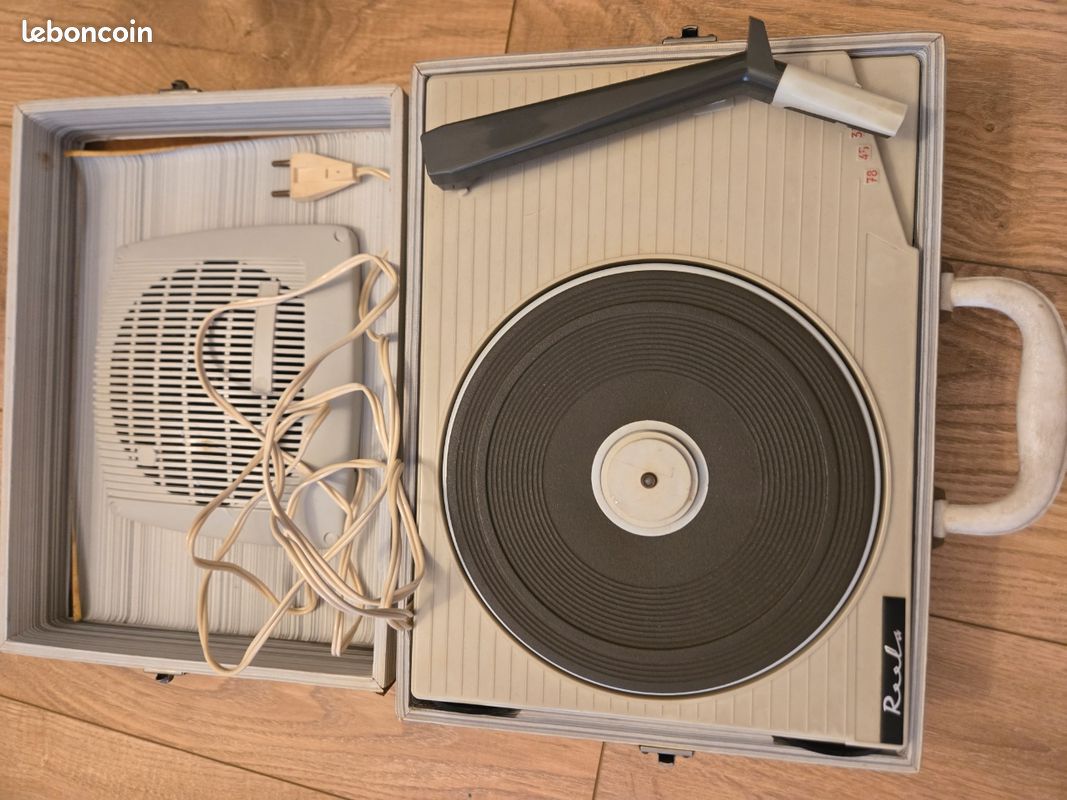 Tourne disque ancien - Collection