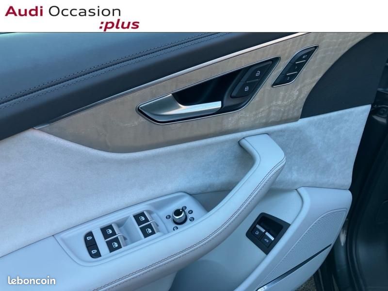 Audi Q7 55 TFSI e 394ch S line quattro Tiptronic 8 5 places (image 16)