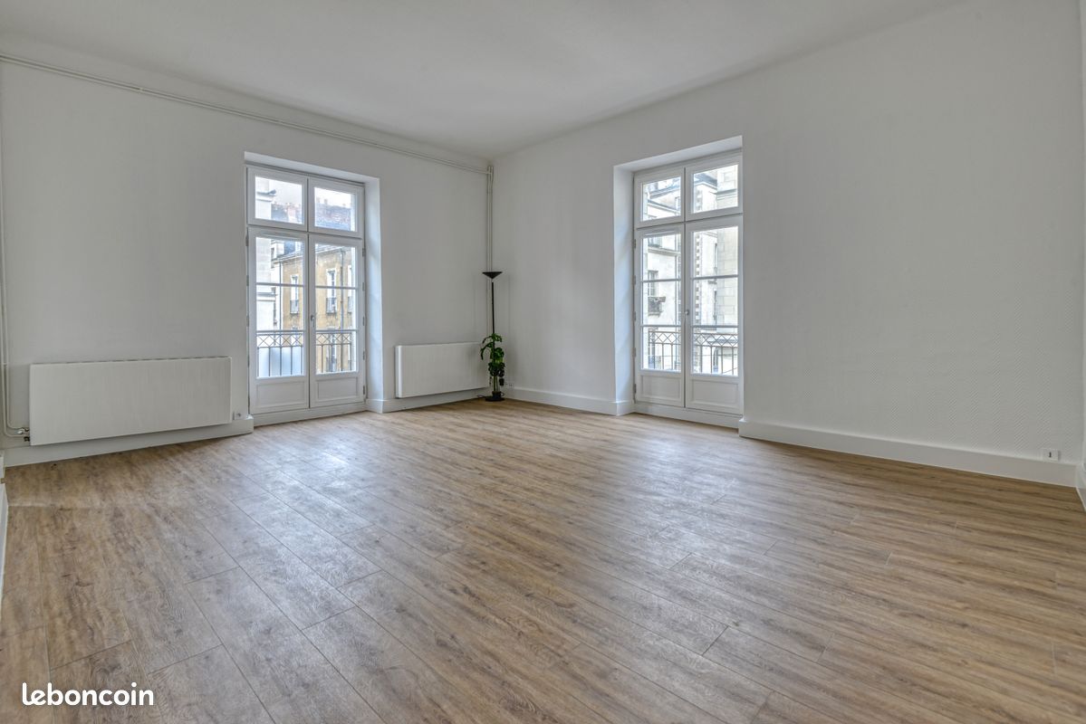 Appartement 4 pièces 135 m² · à Nantes · 135 m² · 1 600 €