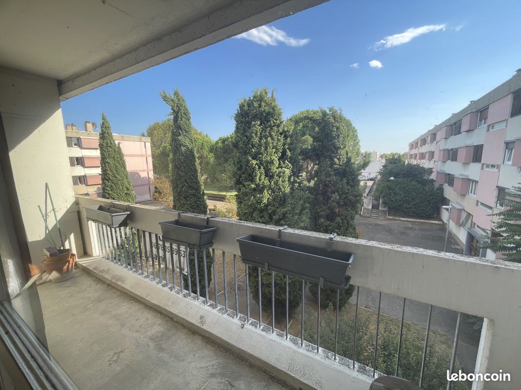 Appartement 4 pièces 77 m² · à Valence · 77 m² · 63 500 €