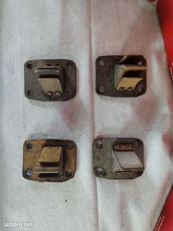 Lot clapets av10 motobecane (image 1)