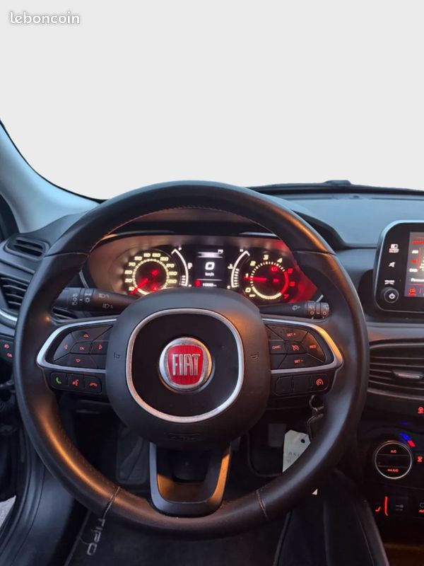 Fiat TIPO SW Lounge 1.6 JTDM 120 - GPS, Caméra, Clim Auto (image 10)