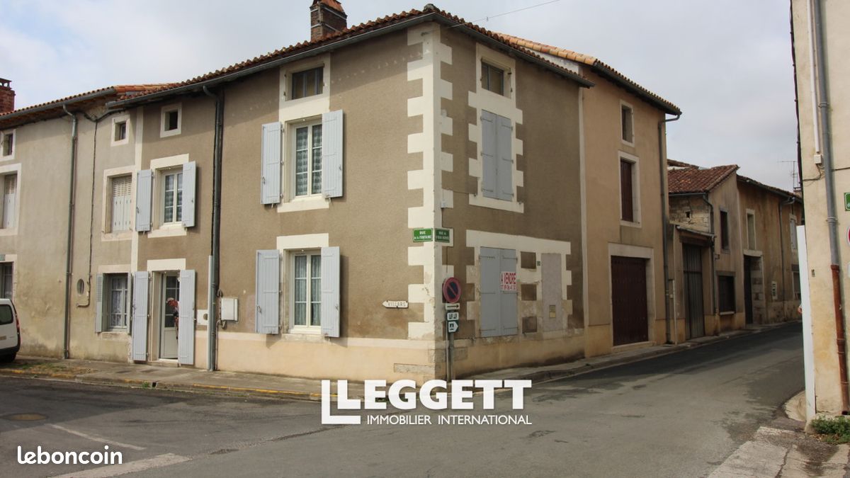 Maison 3 pièces 83 m² · à Verteuil-sur-Charente · 83 m² · 66 600 €