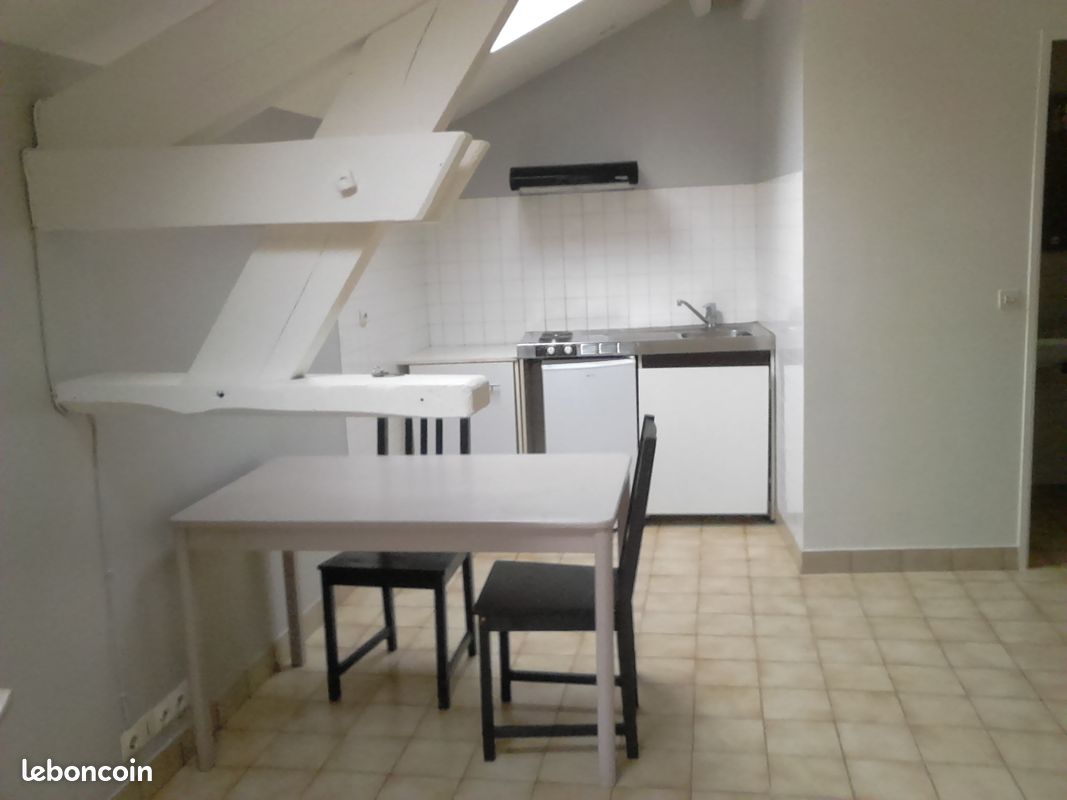 Appartement 1 pièce 22 m² · à Houdan · 22 m² · 550 €/mois