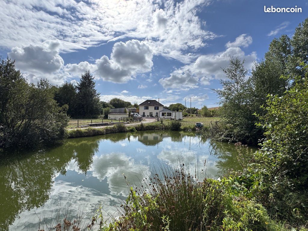 Maison 9 pièces 172 m² · à La Hague · 172 m² · 429 000 €