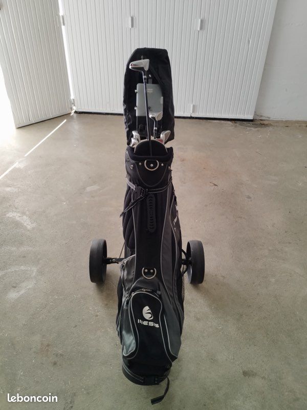 Ensemble de golf (image 1)