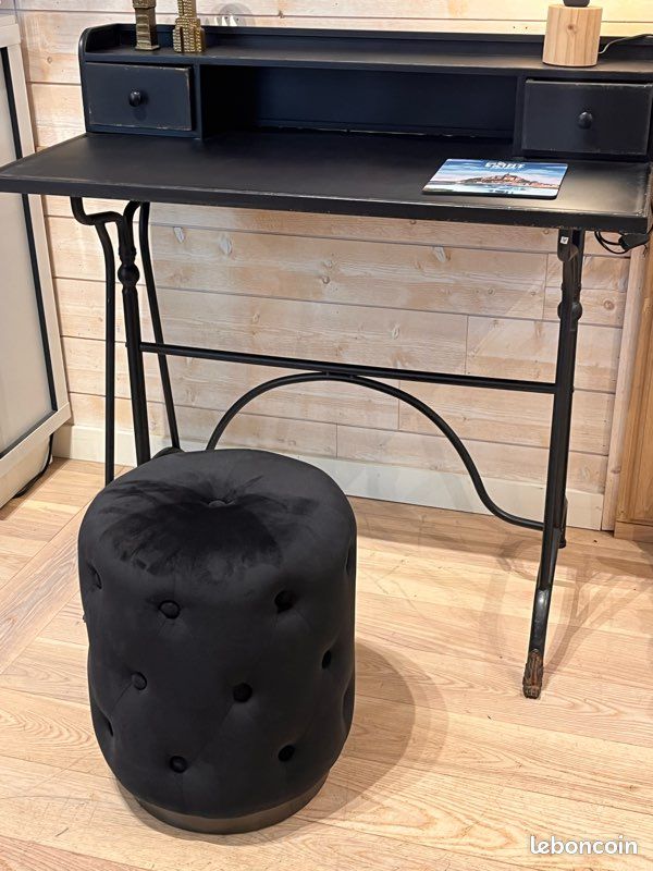 Pouf neuf en velours noir PTMD (image 3)