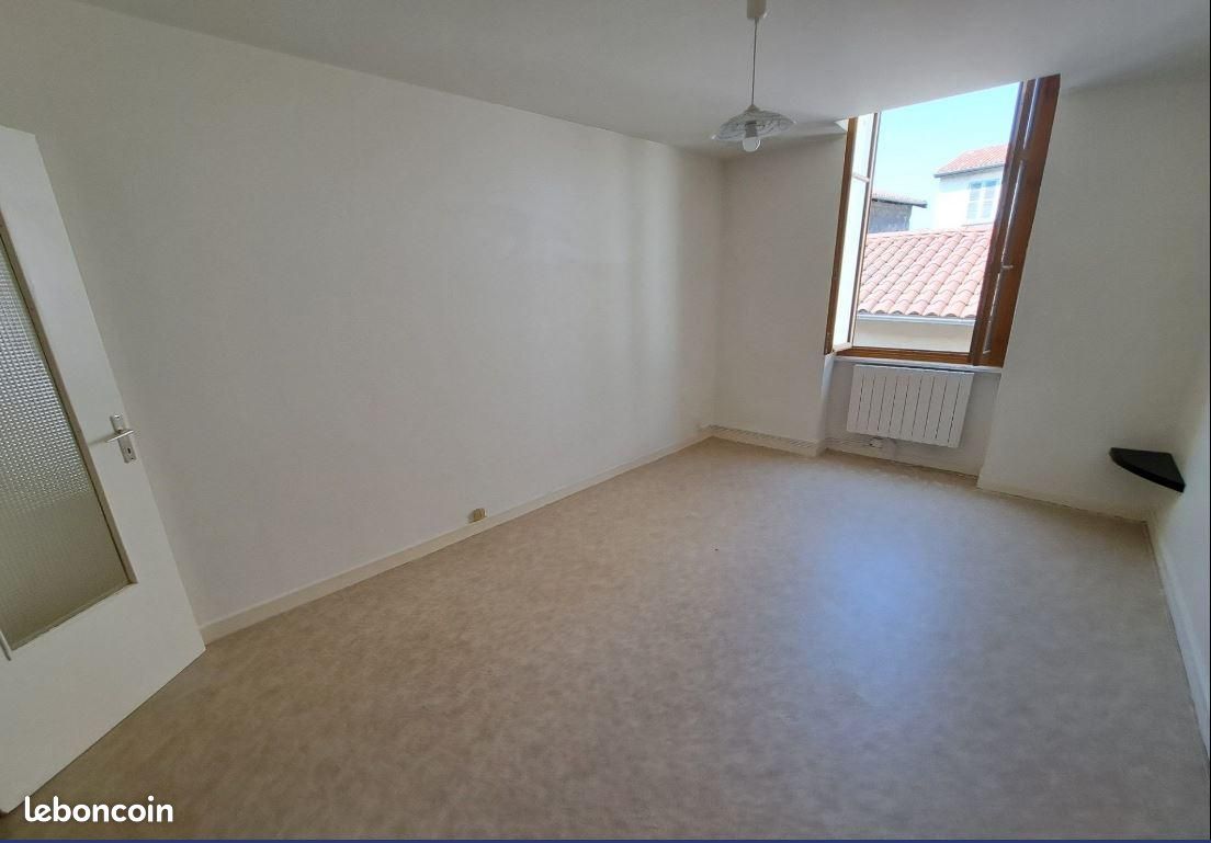 Appartement 1 pièce 27 m² · à Vienne · 27 m² · 392 €