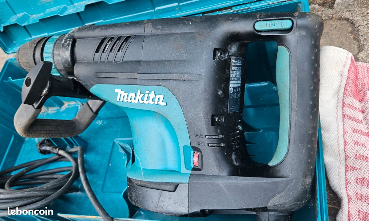 Marteau piqueur Burineur MAKITA HM1203C 1510W SDS Max 19.1 joules (image 4)