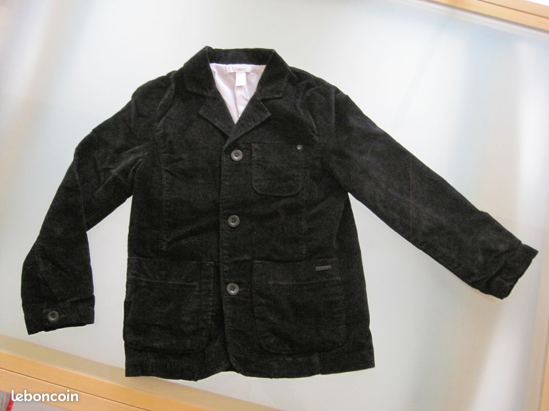 Très belle veste noire Okaïdi en velours TBE (image 1)
