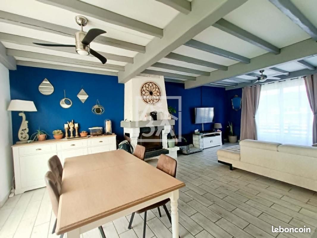 Maison 8 pièces 134 m² · à Marles-les-Mines · 134 m² · 194 000 €